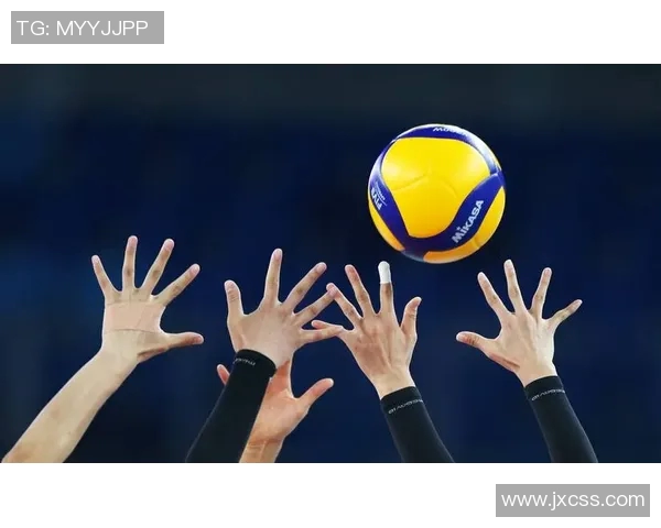 上海排球队的默契配合与战术解析全面揭秘排球运动的魅力与团队精神 上海排球队的默契配合与战术解析全面揭秘排球运动的魅力与团队精神